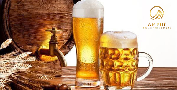 trị mụn bằng bia