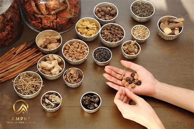 trị nám tại nhà