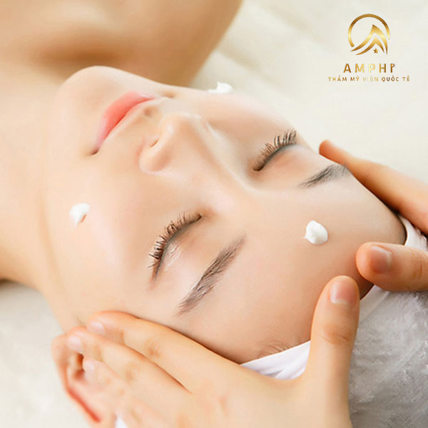 Cách chăm sóc da sau khi peel phải nhớ để da tái sinh hoàn hảo Cách chăm sóc da sau khi peel phải nhớ để da tái sinh hoàn hảo