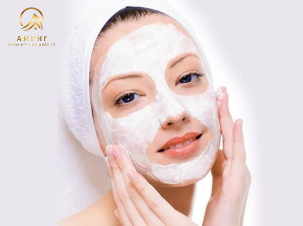 Học cách se khít lỗ chân lông bằng sữa tươi của phụ nữ Hàn