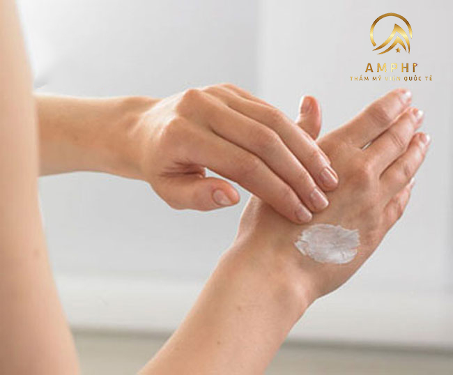 trị sẹo muỗi đốt