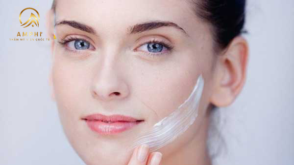 cách chăm sóc da khi ngồi máy tính nhiều