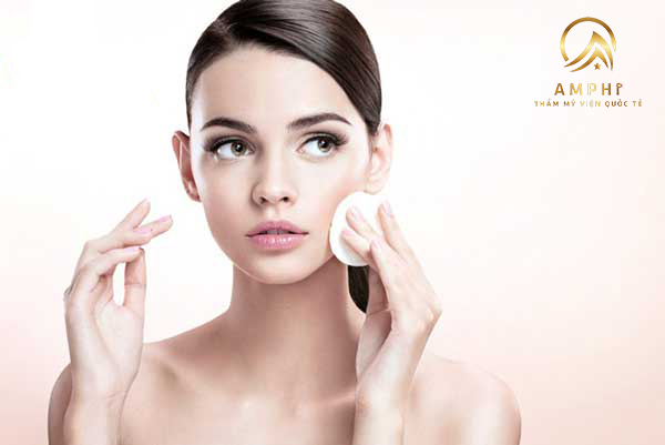 Mách nhỏ chị em cách chăm sóc da nhạy cảm Mách nhỏ chị em cách chăm sóc da nhạy cảm