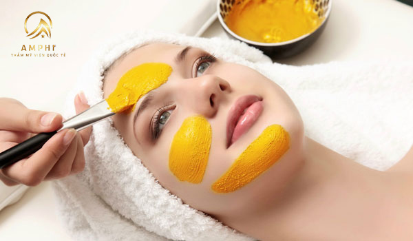 tắm trắng bằng nghệ