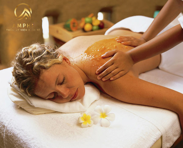 tắm trắng bằng nghệ